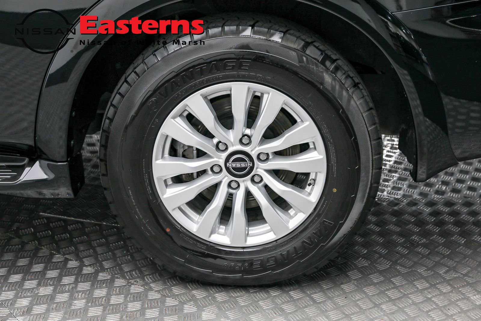 Used 2024 Nissan Armada SV RWD image 8