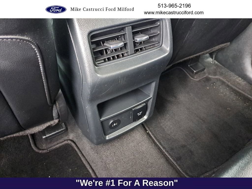 Certified 2024 Ford Edge Titanium image 12