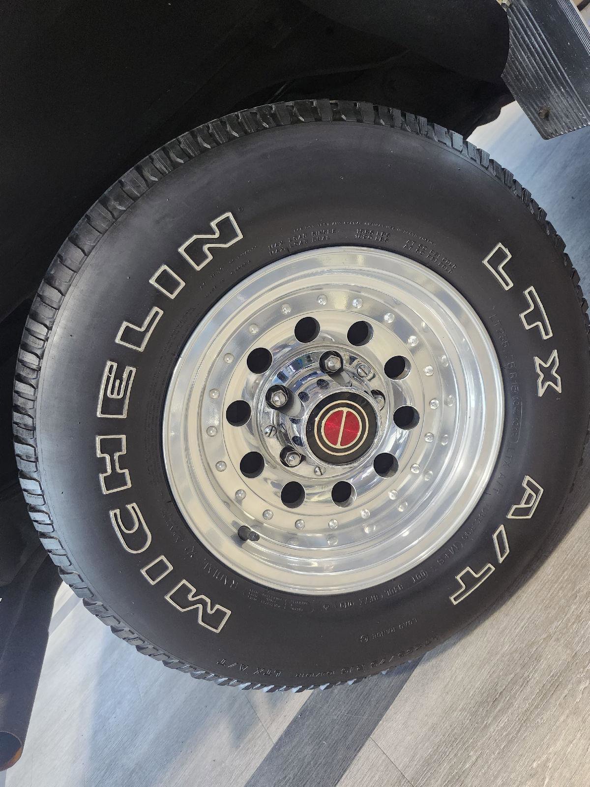 Used 1991 Ford Bronco AWD/4WD image 41
