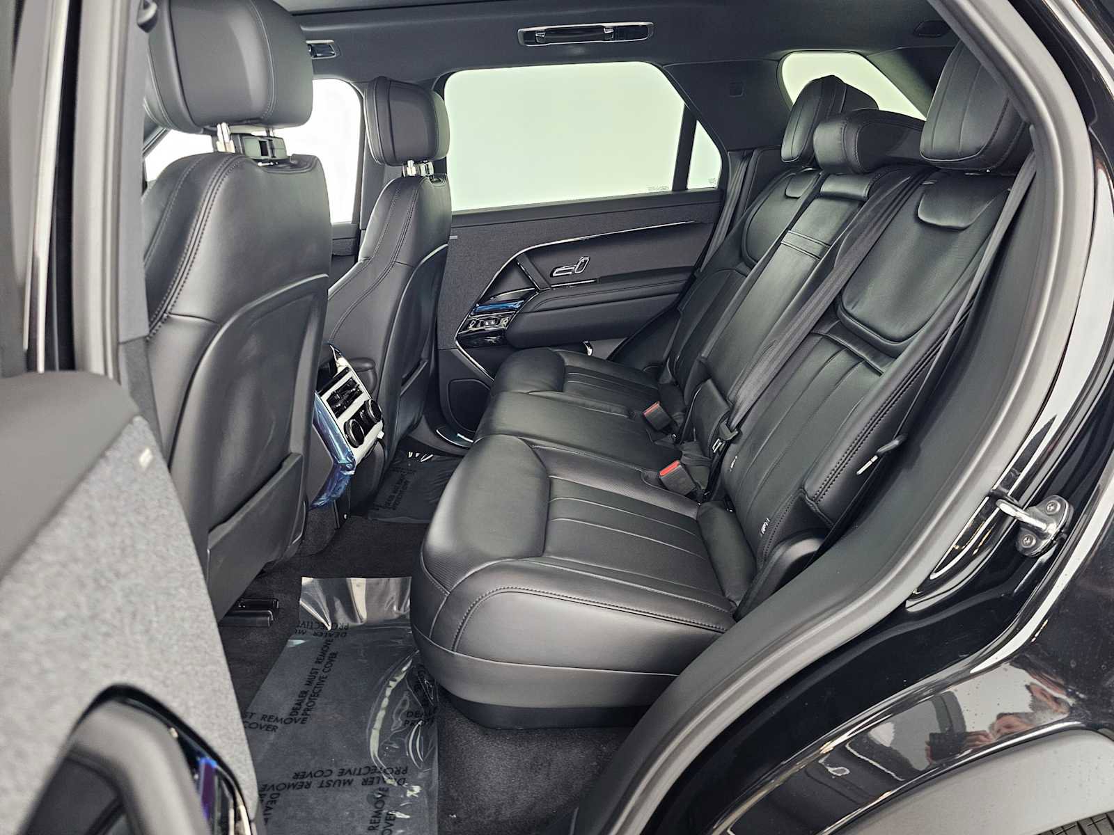 New 2026 Land Rover Range Rover Sport Dynamic SE AWD/4WD image 16