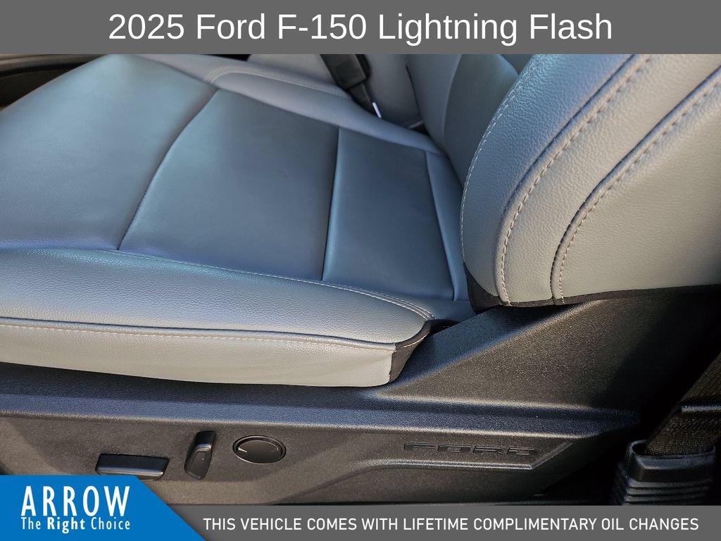 Used 2025 Ford F150 Lightning Flash AWD/4WD image 23