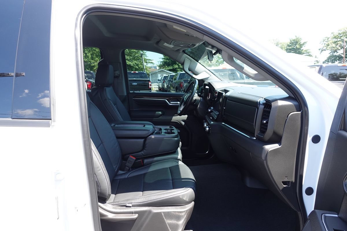 Used 2025 GMC Sierra 1500 Elevation AWD/4WD image 38