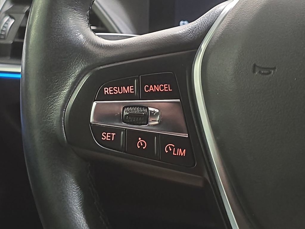 Used 2023 BMW i4 eDrive35 w/ Premium Package image 17