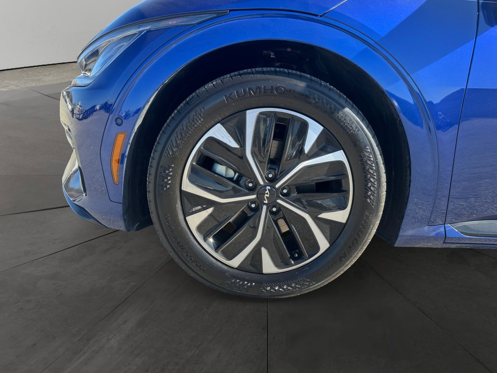 Used 2023 Kia EV6 GT-Line image 14