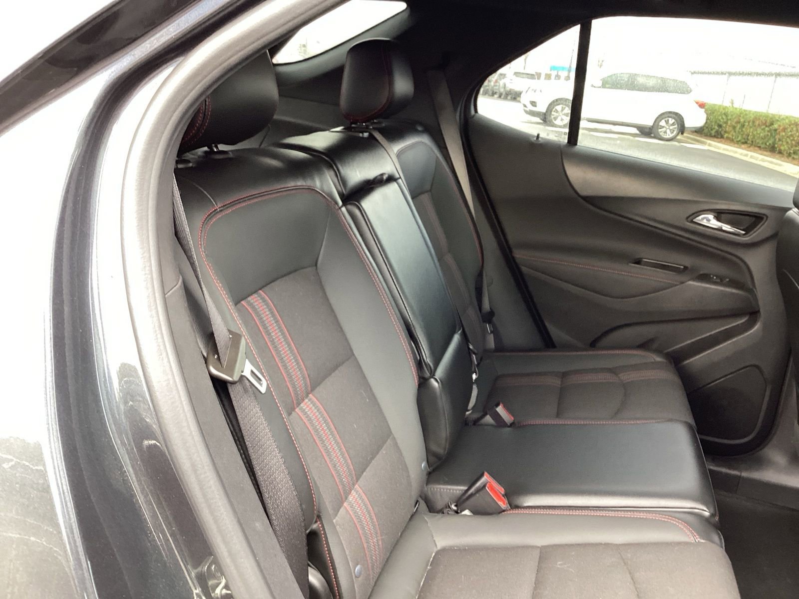 Used 2022 Chevrolet Equinox RS image 19