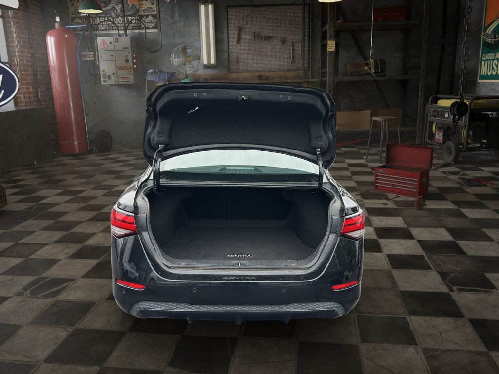 Used 2024 Nissan Sentra SV image 8