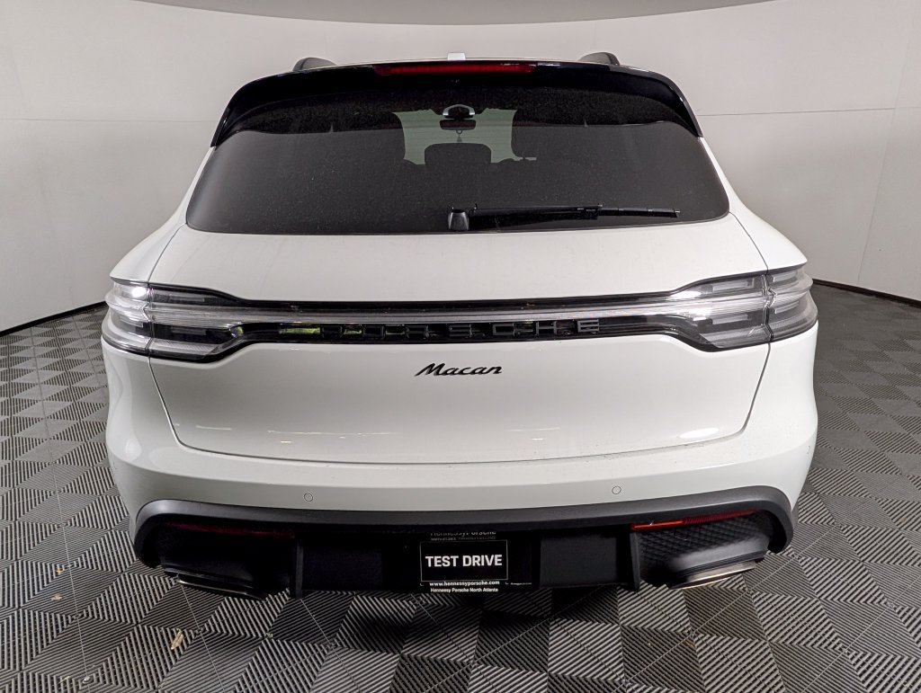 New 2026 Porsche Macan AWD/4WD image 6