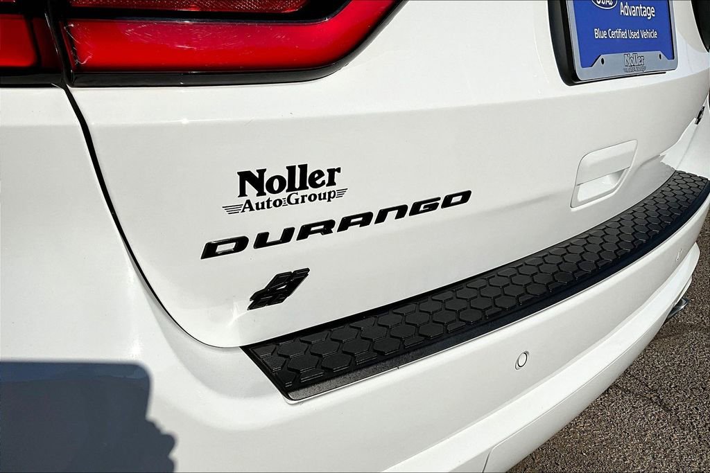 Used 2024 Dodge Durango R/T w/ Blacktop Package AWD/4WD image 8