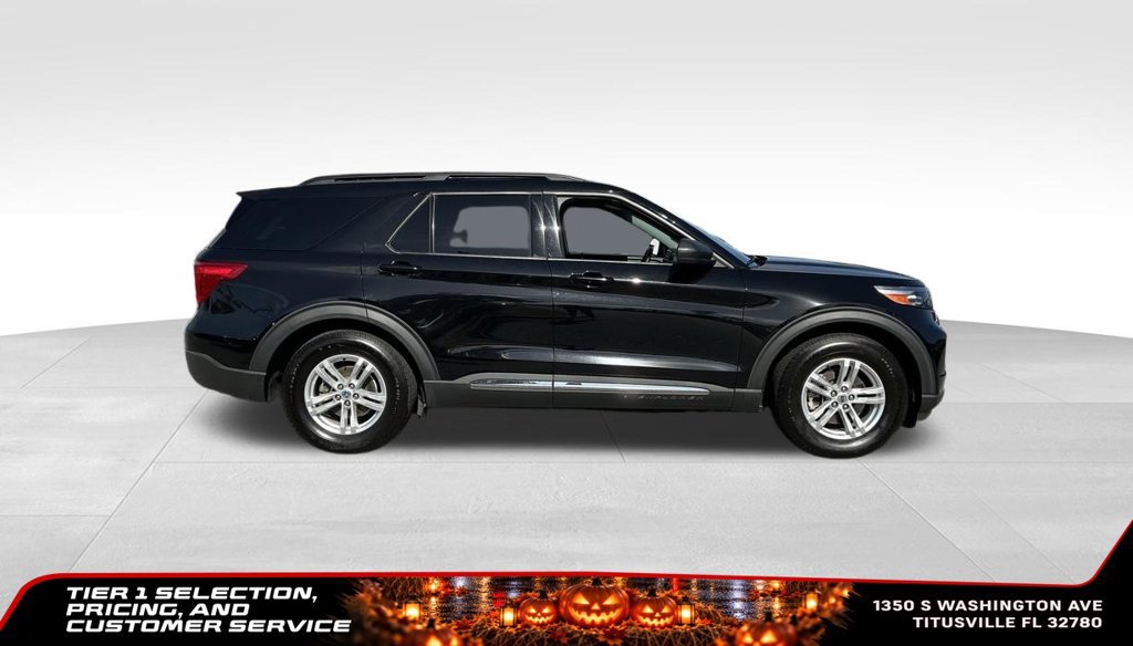 Used 2023 Ford Explorer XLT w/ Equipment Group 202A RWD image 10