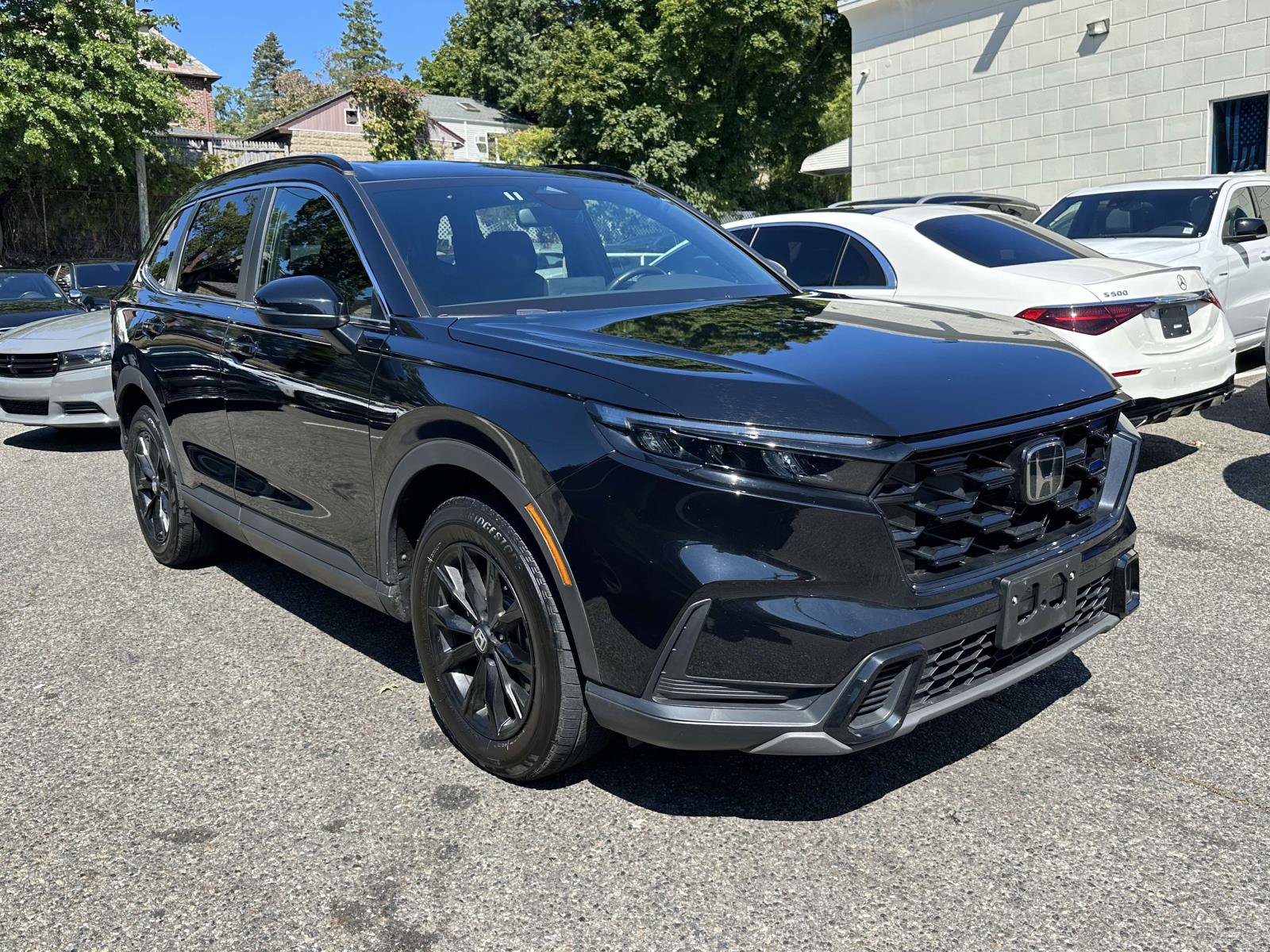 Used 2024 Honda CR-V Sport image 1