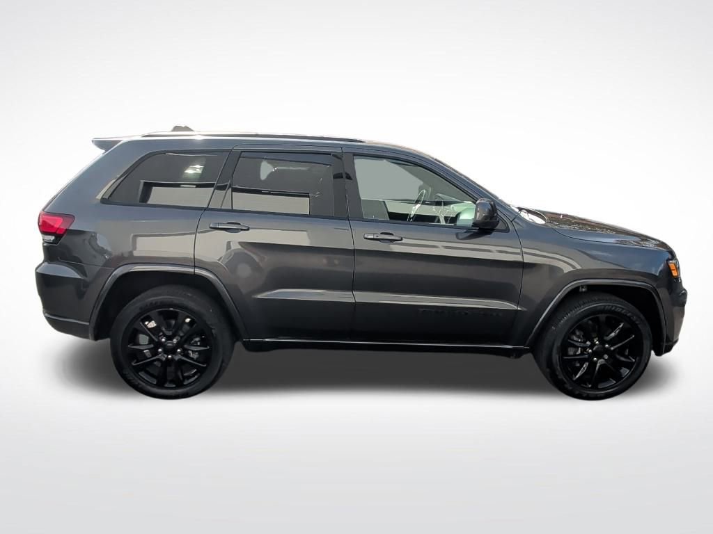 Used 2021 Jeep Grand Cherokee Laredo X image 6