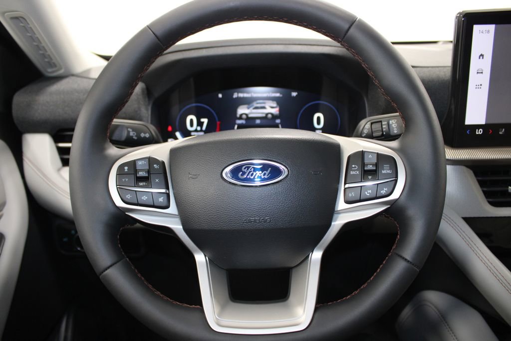 New 2026 Ford Explorer Active RWD image 36