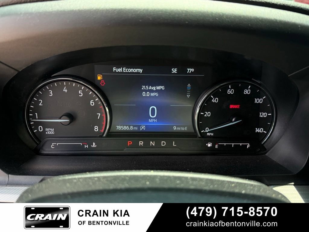 Used 2024 Ford Explorer XLT w/ Equipment Group 202A AWD/4WD image 14