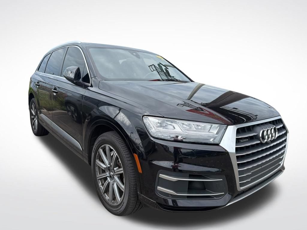 Used 2019 Audi Q7 3.0T Premium Plus w/ Premium Plus Package AWD/4WD image 2