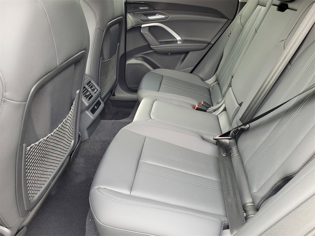 New 2025 Audi Q5 Premium Plus image 11