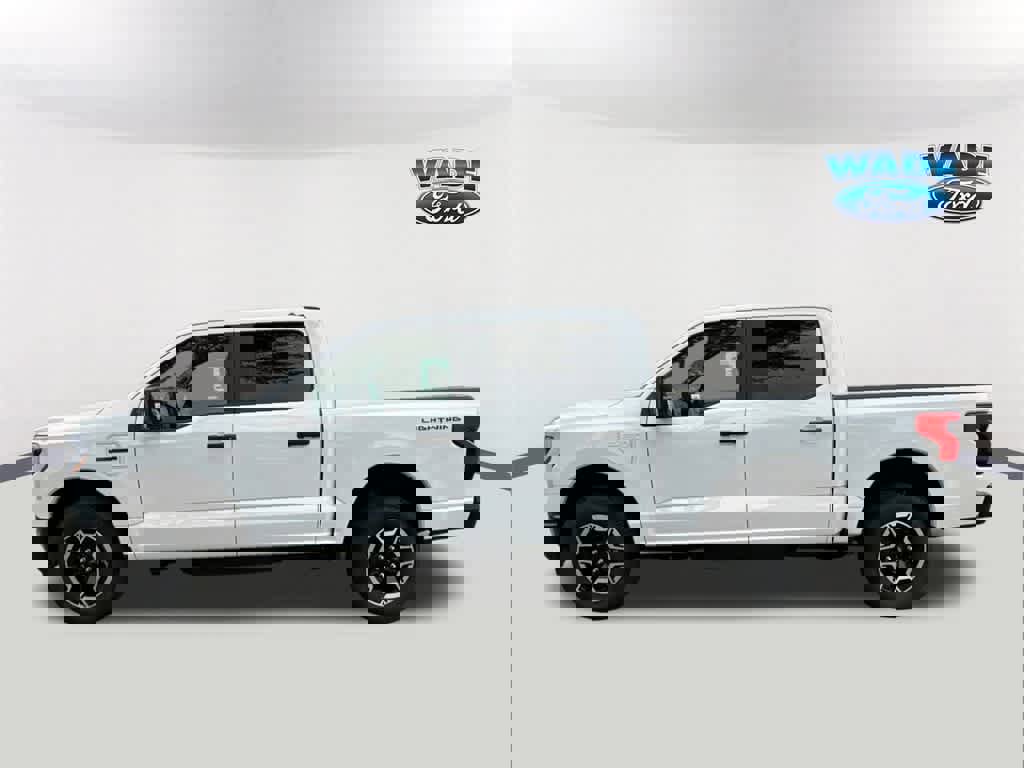 New 2023 Ford F150 Lightning Pro w/ Tow Technology Package image 8