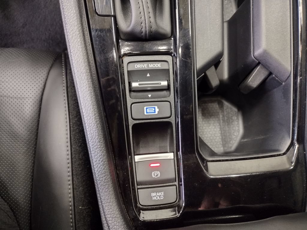 Used 2024 Honda Accord EX-L image 25