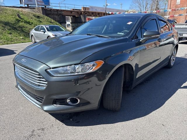 Used 2015 Ford Fusion SE w/ Equipment Group 201A image 5
