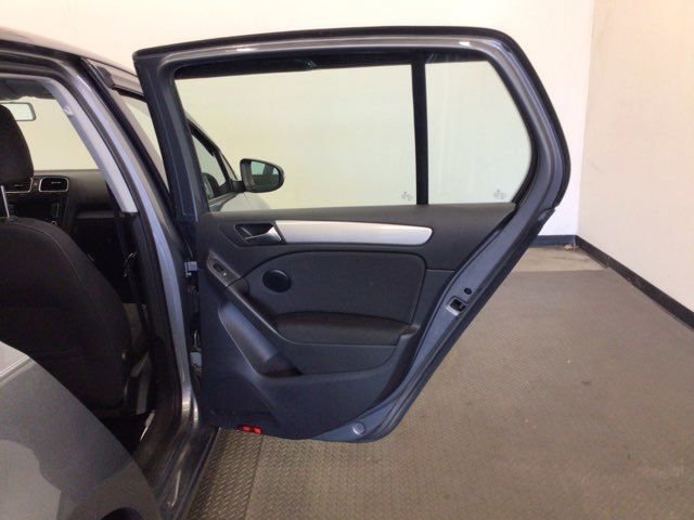 Used 2014 Volkswagen Golf TDI FWD image 14