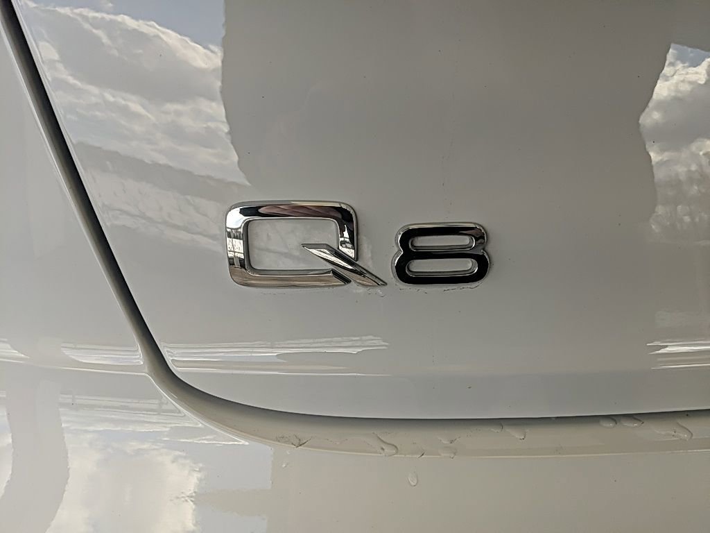 Used 2022 Audi Q8 Premium Plus w/ Premium Plus Package image 7