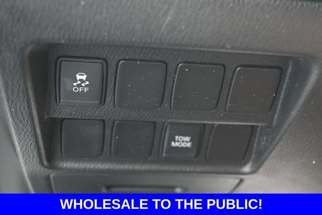 Used 2014 Nissan Pathfinder SV FWD image 14