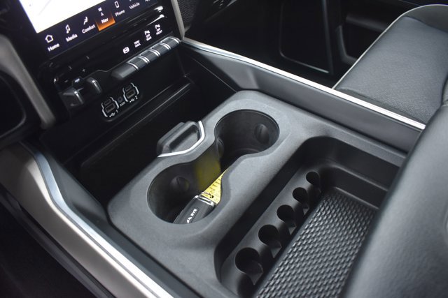 Used 2024 RAM 3500 Laramie image 29