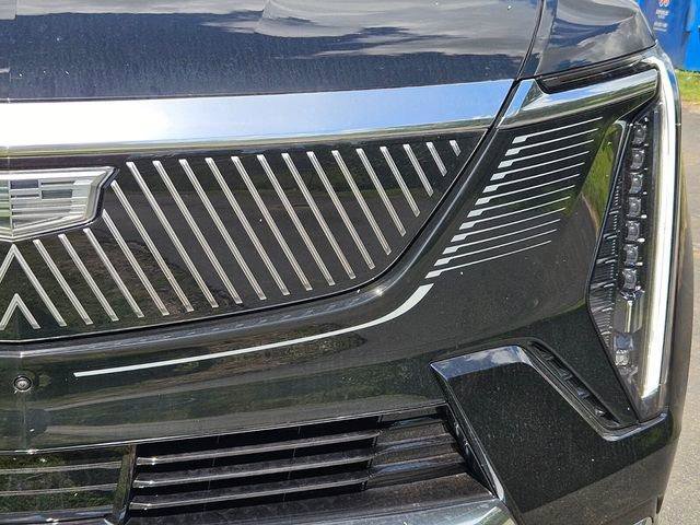 New 2025 Cadillac Escalade IQ Luxury 1 w/ LPO, Radiant Package image 20