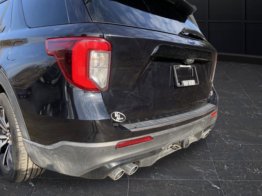 Used 2020 Ford Explorer ST w/ Premium Technology Package image 46