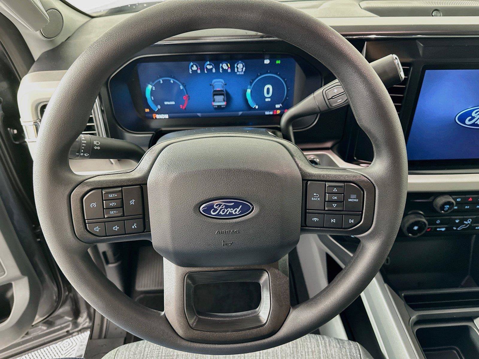 New 2027 Ford F250 XLT w/ XLT Premium Package AWD/4WD image 18