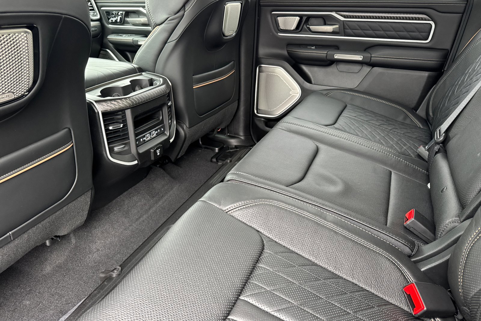 New 2026 RAM 1500 Tungsten w/ Trailer Tow Group image 11