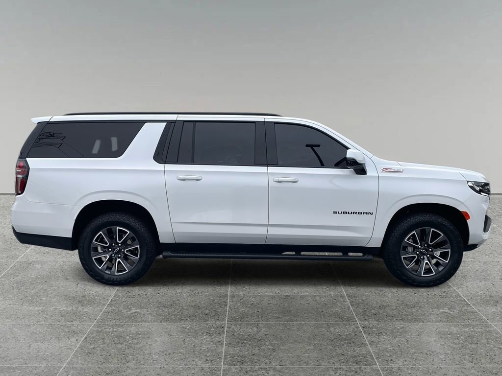 Used 2024 Chevrolet Suburban Z71 w/ Luxury Package AWD/4WD image 6