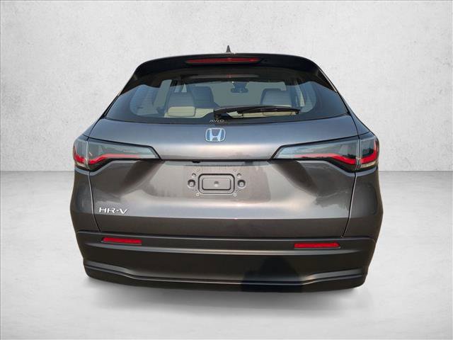 Used 2023 Honda HR-V LX image 6