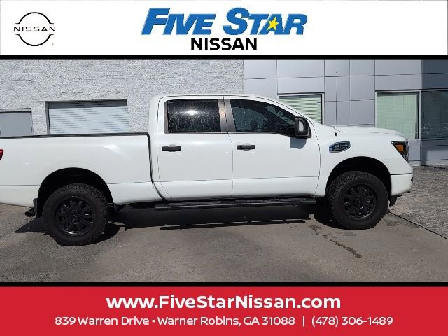 Used 2019 Nissan Titan SV w/ SV Convenience Package AWD/4WD image 5