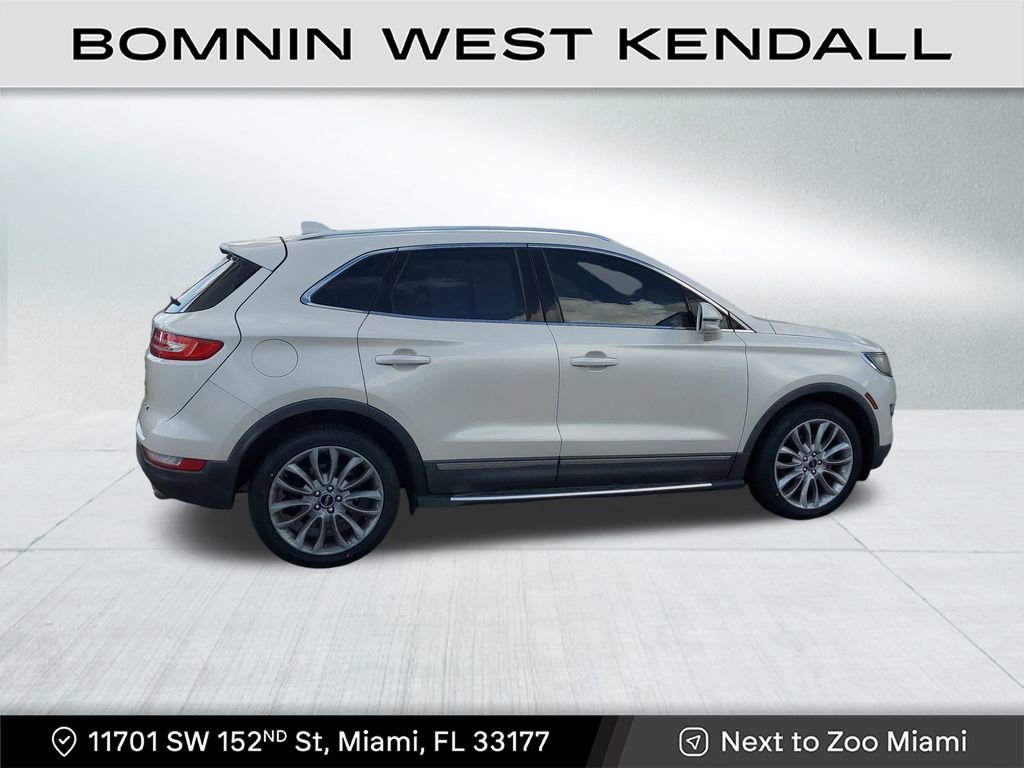 Used 2017 Lincoln MKC Reserve image 8