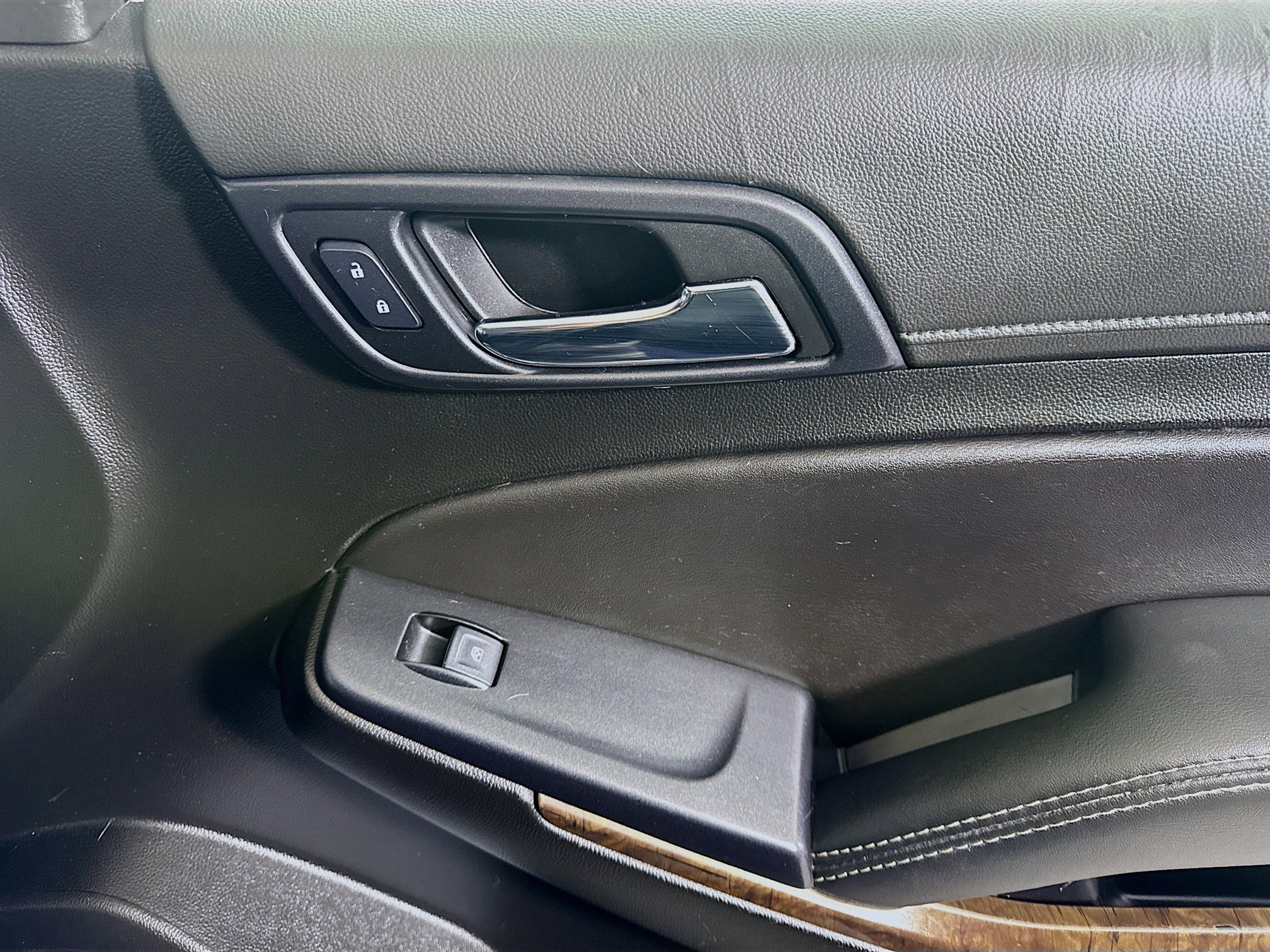 Used 2019 Chevrolet Tahoe LT image 31