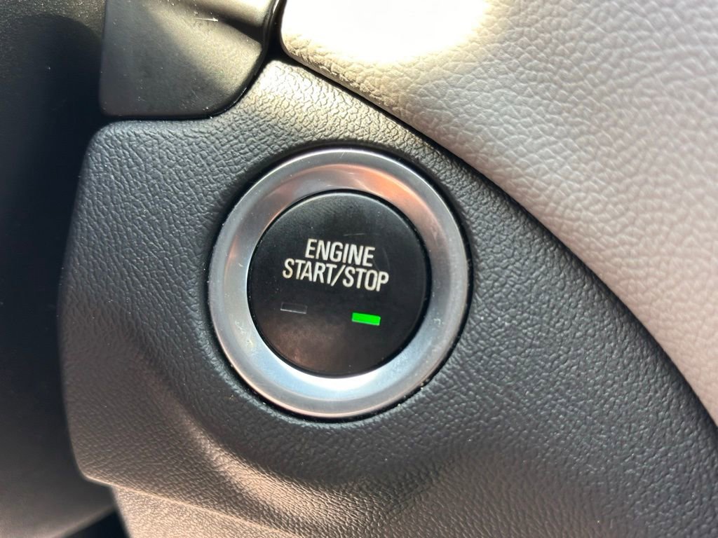 Used 2023 Chevrolet Equinox LS w/ LS Convenience Package image 30