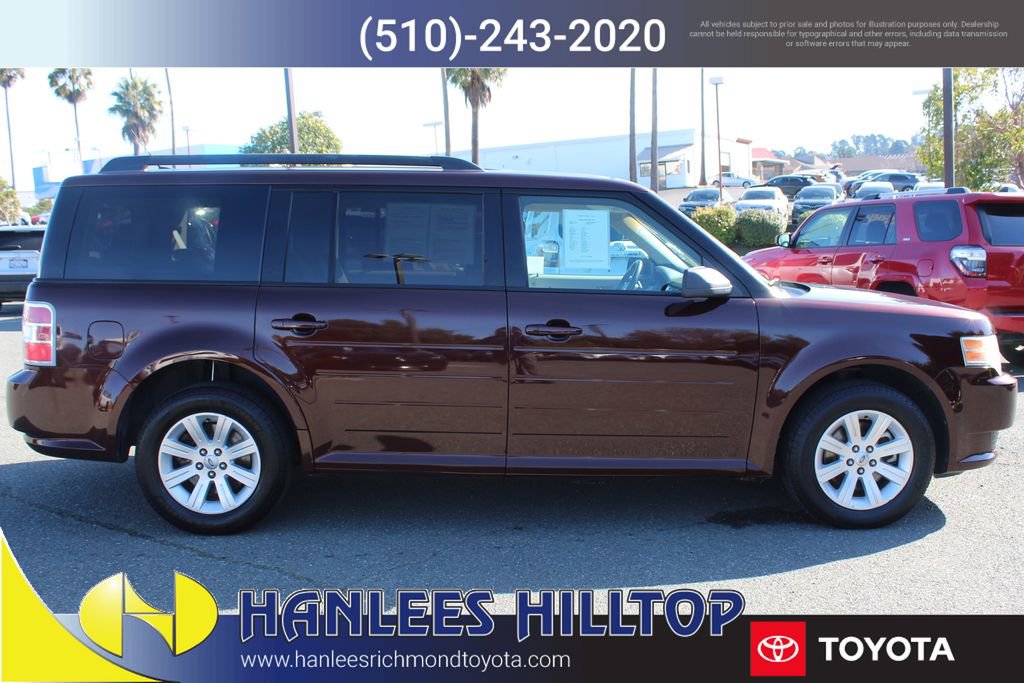 Used 2010 Ford Flex SE image 6