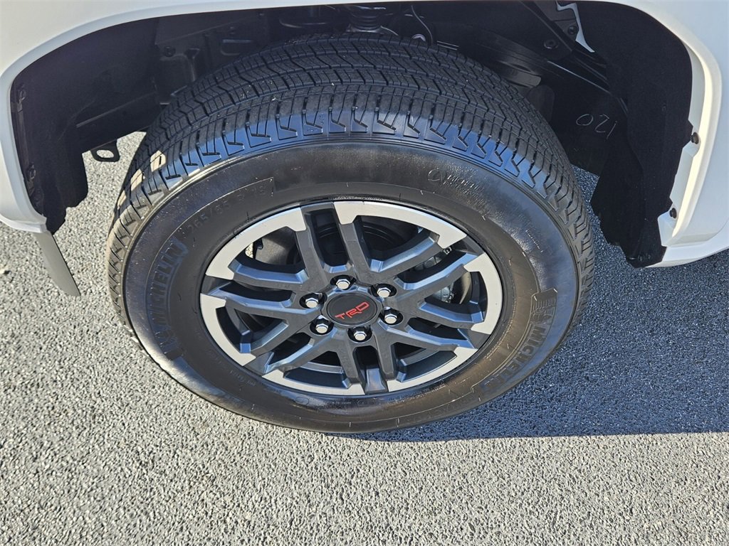 Used 2024 Toyota Tacoma TRD Sport image 17