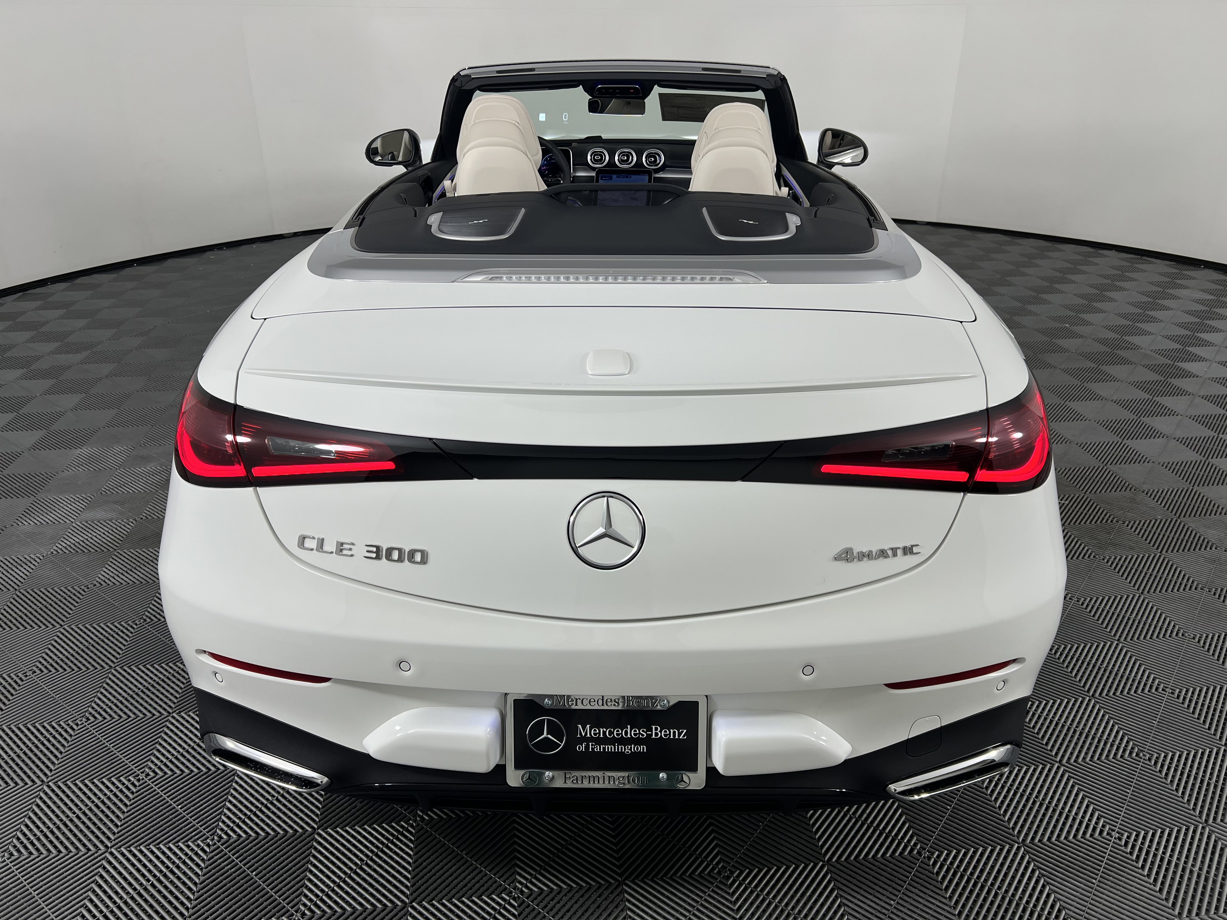 New 2026 Mercedes-Benz CLE 300 4MATIC Cabriolet image 15