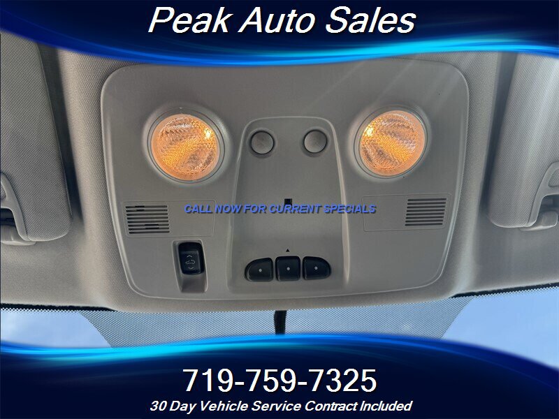 Used 2012 GMC Acadia SLT AWD/4WD image 23