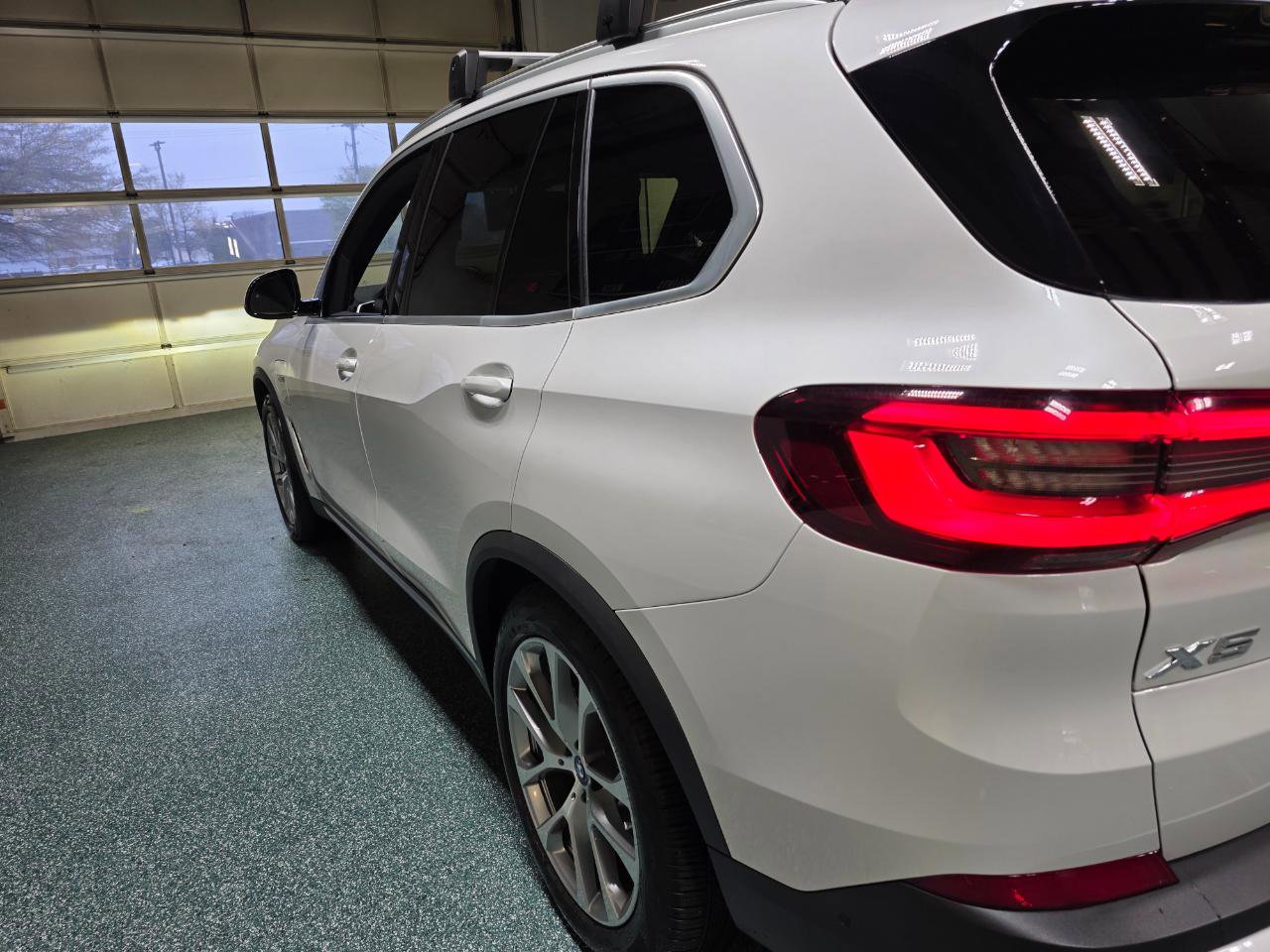 Used 2022 BMW X5 xDrive45e w/ Executive Package image 10