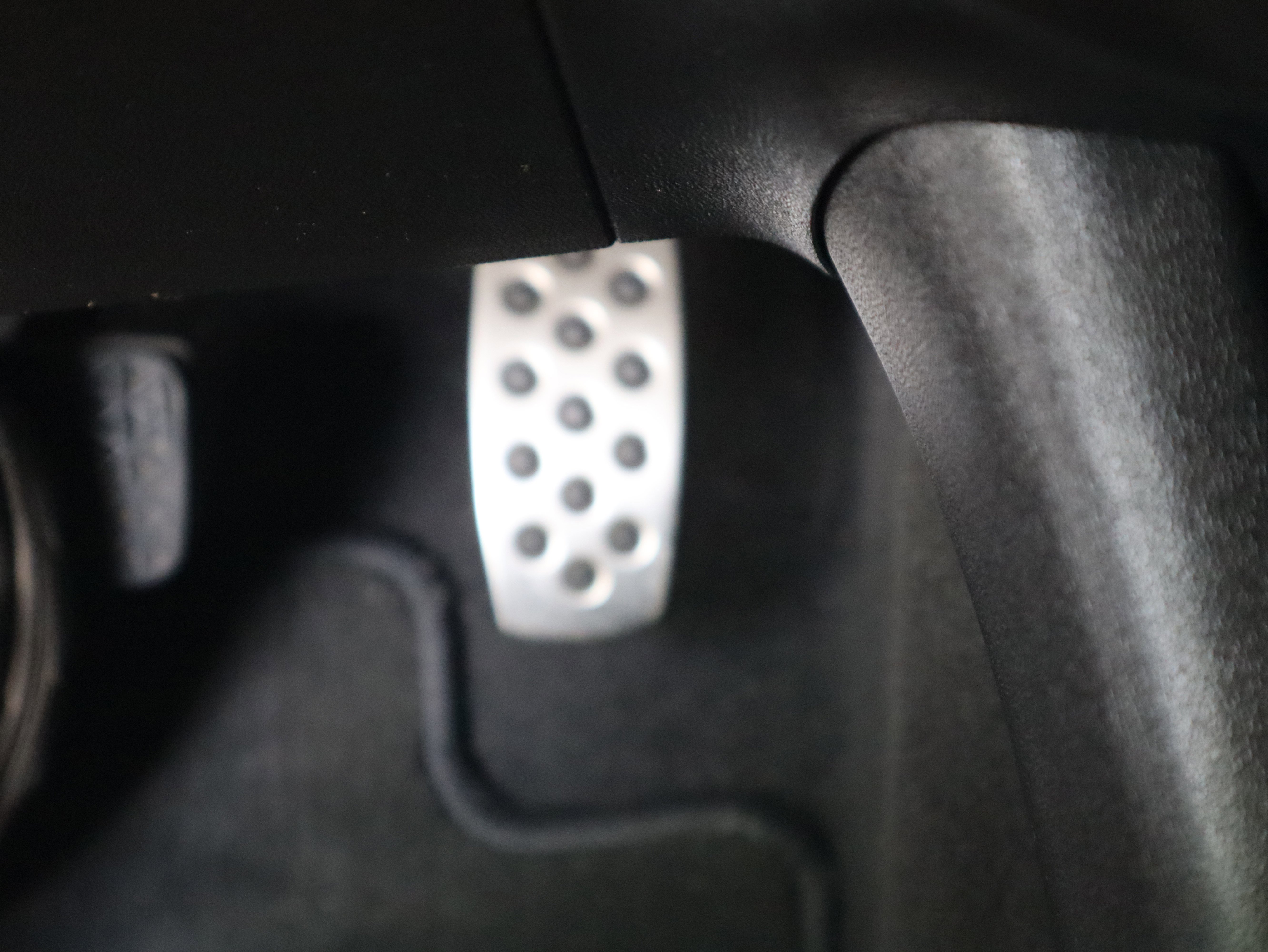 Used 2016 Chevrolet Malibu LT image 37