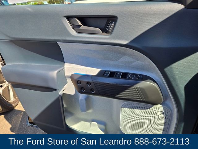 New 2025 Ford Maverick XLT image 27