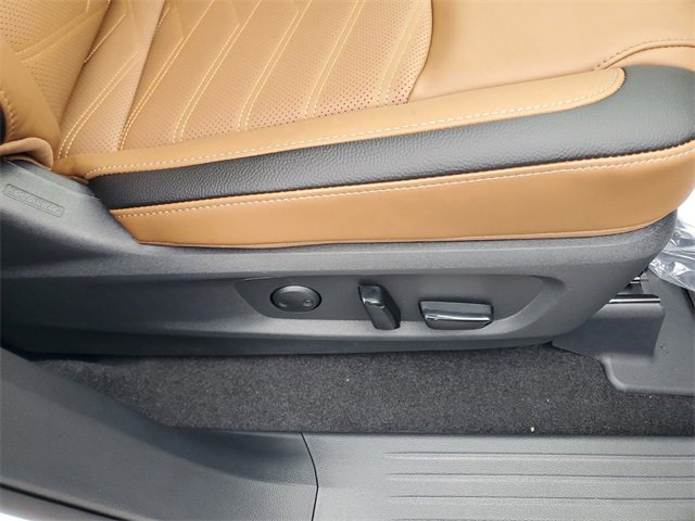 New 2025 Nissan Pathfinder Platinum image 34