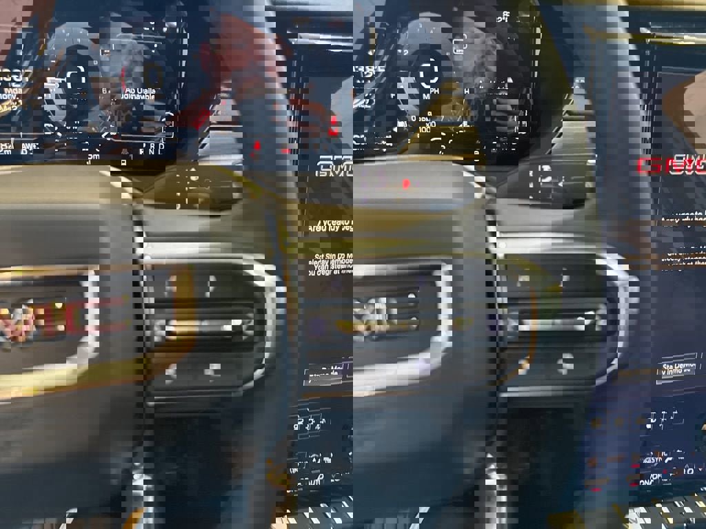 New 2025 GMC Acadia Elevation w/ Elevation Premium Package image 32