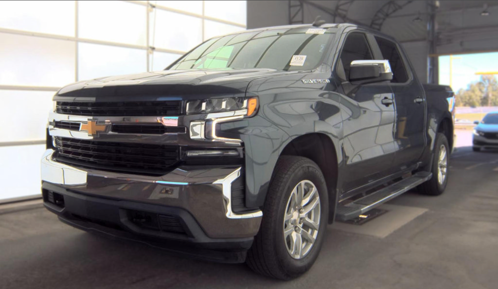 Used 2019 Chevrolet Silverado 1500 LT w/ All-Star Edition AWD/4WD image 1