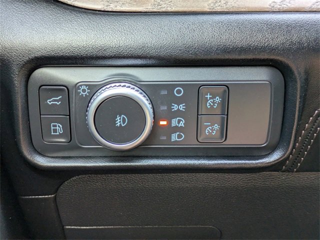 Used 2022 Ford Explorer Platinum w/ Technology Package image 29