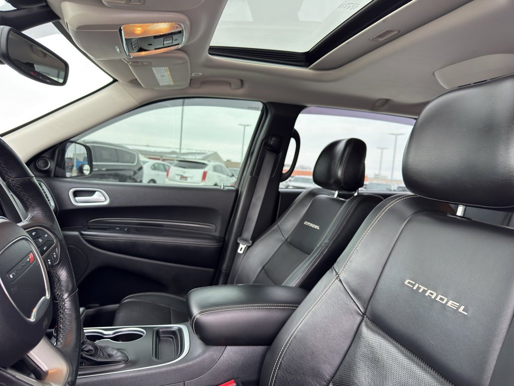 Used 2018 Dodge Durango Citadel w/ Technology Group image 25