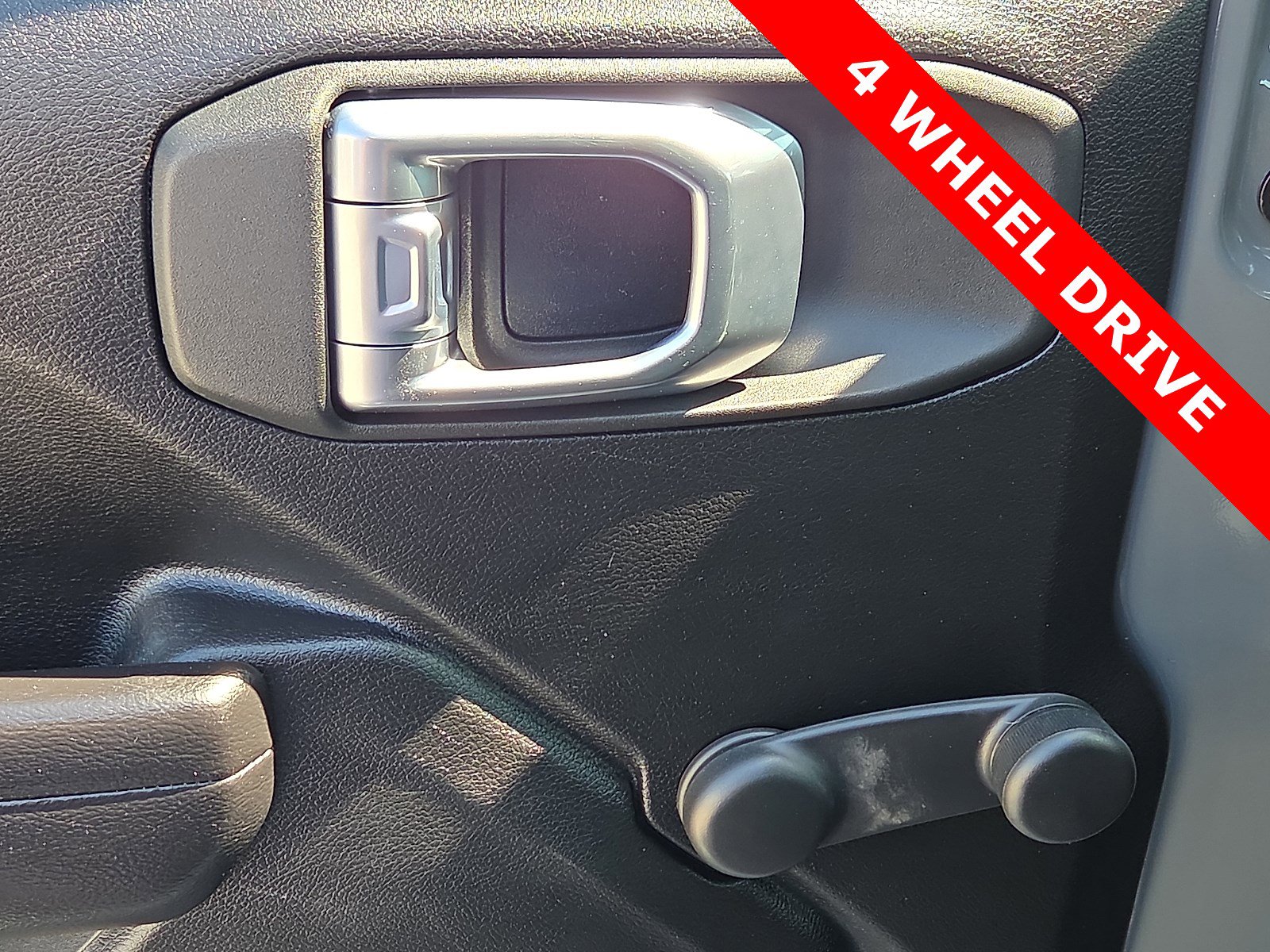 Used 2021 Jeep Wrangler Unlimited Sport AWD/4WD image 13