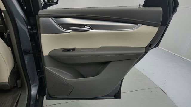 Used 2021 Cadillac XT5 Premium Luxury w/ LPO, Floor Liner Package image 21